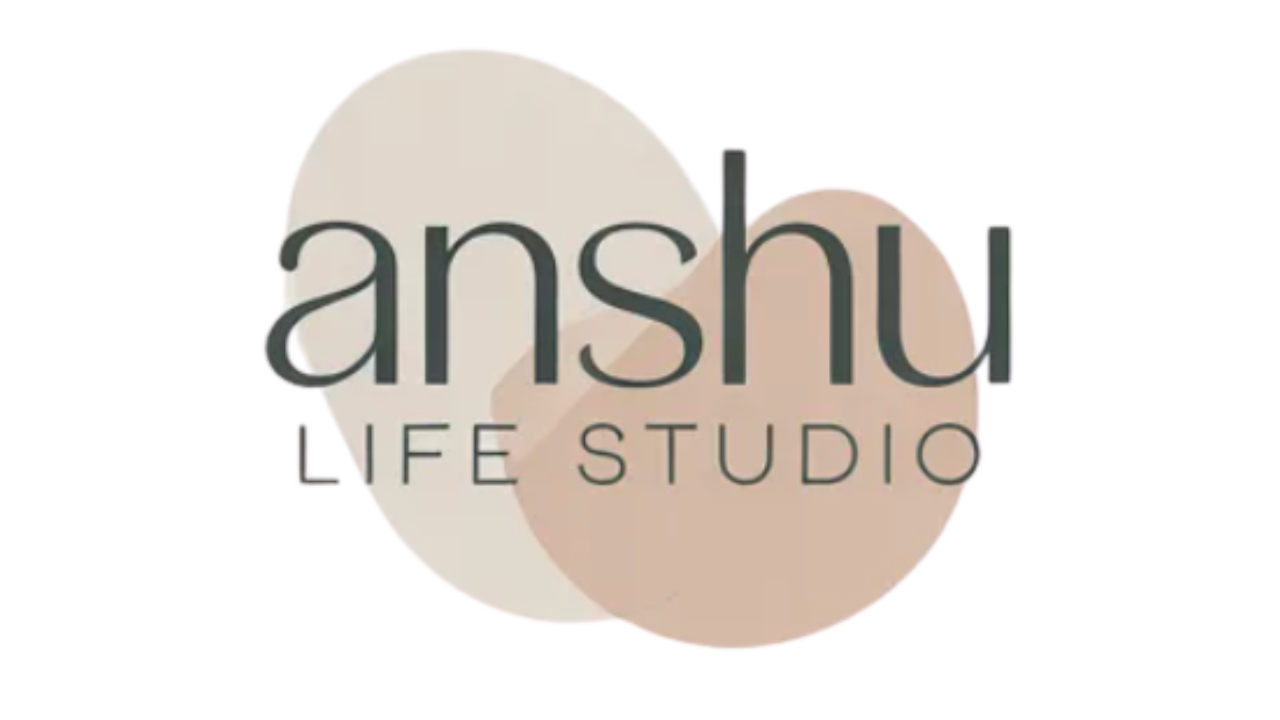 Anshu Life Studio Logo